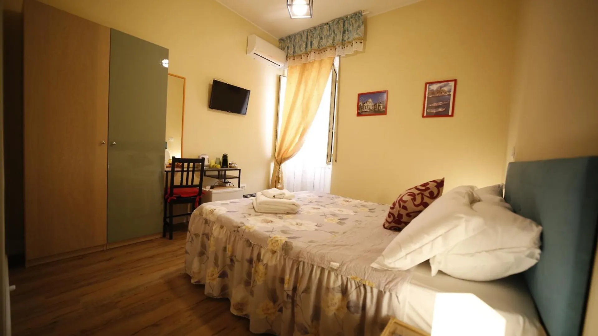 Bed and Breakfast Al Quadrato D'Oro Rooms Κατάνια